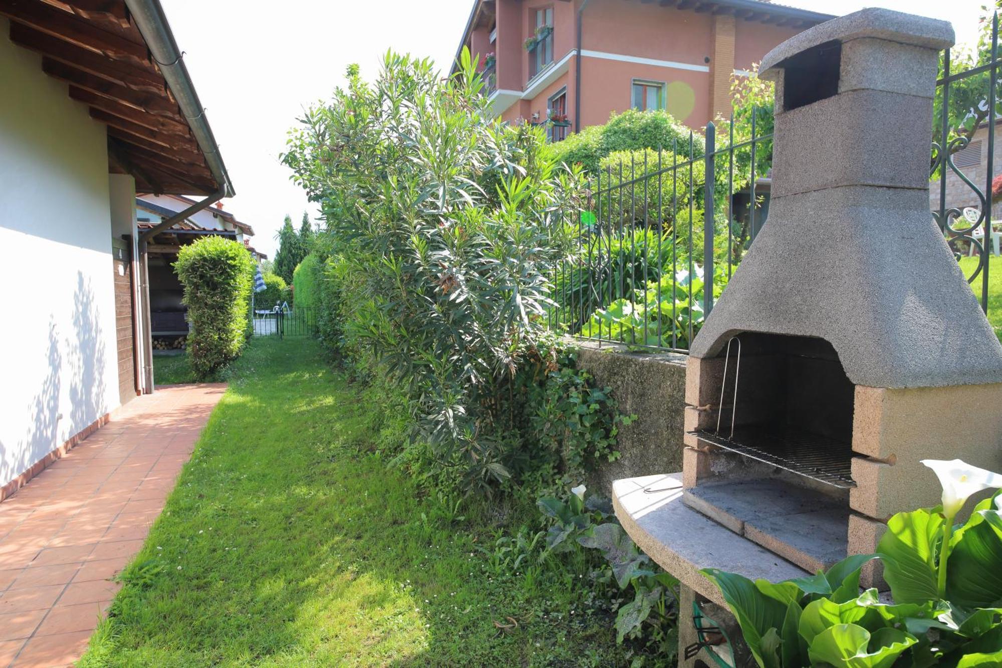 Villa Quattro Stagioni Colico Ngoại thất bức ảnh